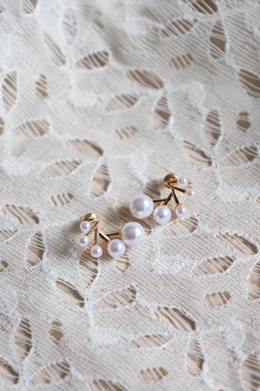 Dangle earrings for women-Pearl Branch Earrings