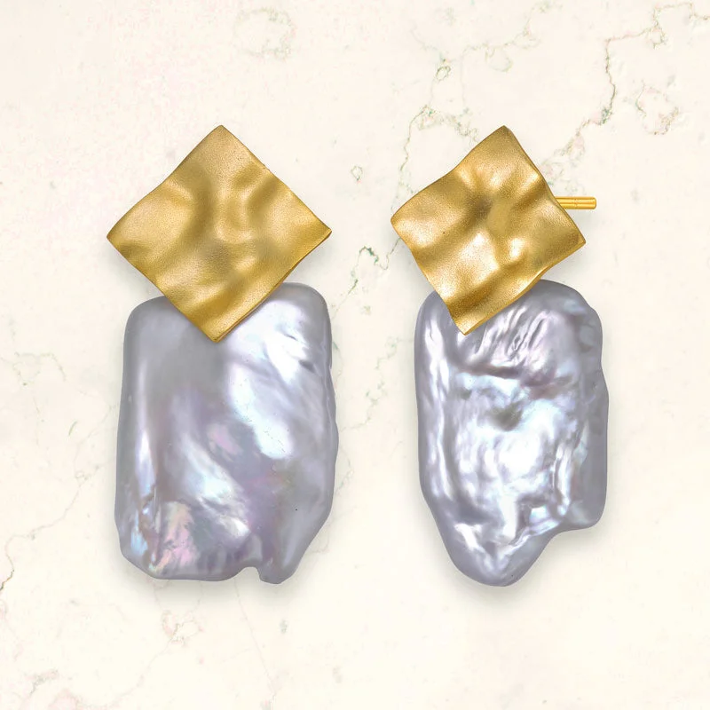 Chunky earrings for women-Rochelle Pearl Golden Large Square Earrings