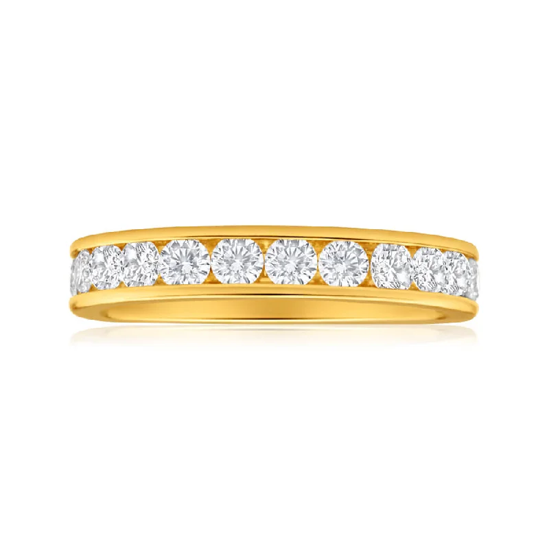 Platinum engagement ring with diamonds for women-18ct Yellow Gold Ring With 1 Carat Of Channel Set Diamonds