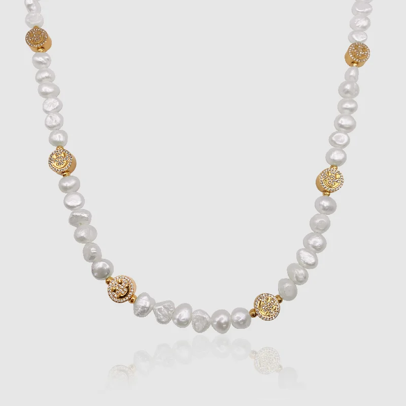 Vintage-inspired necklace for women-Iced Smiley Real Pearl Necklace (Gold)