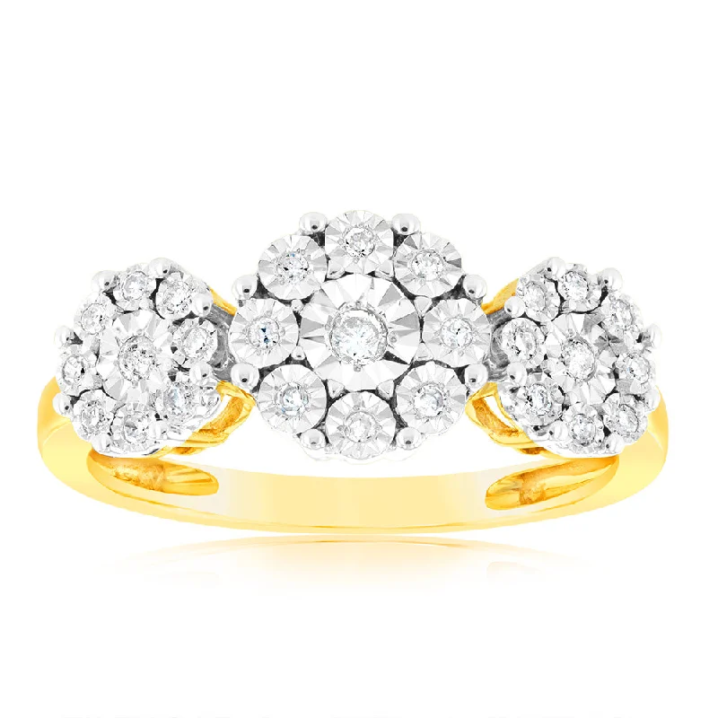 Diamond eternity engagement ring for women-1/10 Carat Diamond Trilogy Ring in 9ct Yellow Gold