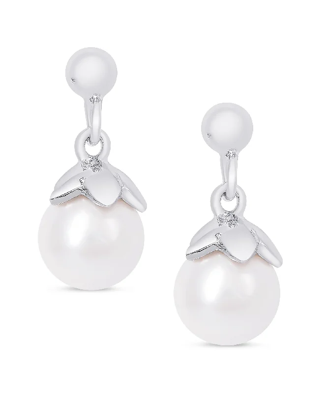 Floral stud earrings for women-Freshwater Pearl Dangle Earrings in Sterling Silver